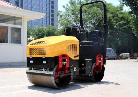 壓路機(jī)型號多？根據(jù)工程量選擇準(zhǔn)沒錯(cuò)